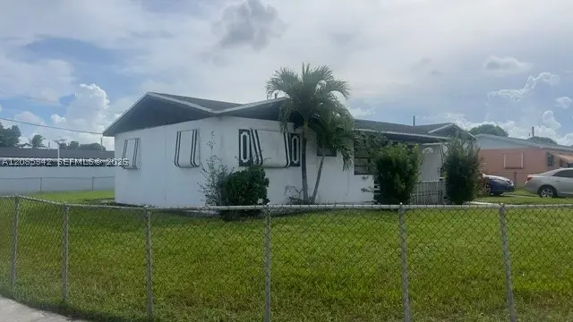 2760 NW 212th Ter, Miami Gardens, FL 33056 - #3