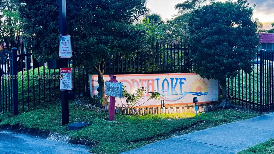 780 NE 199th St #206E, North Miami Beach, FL 33179 - #3