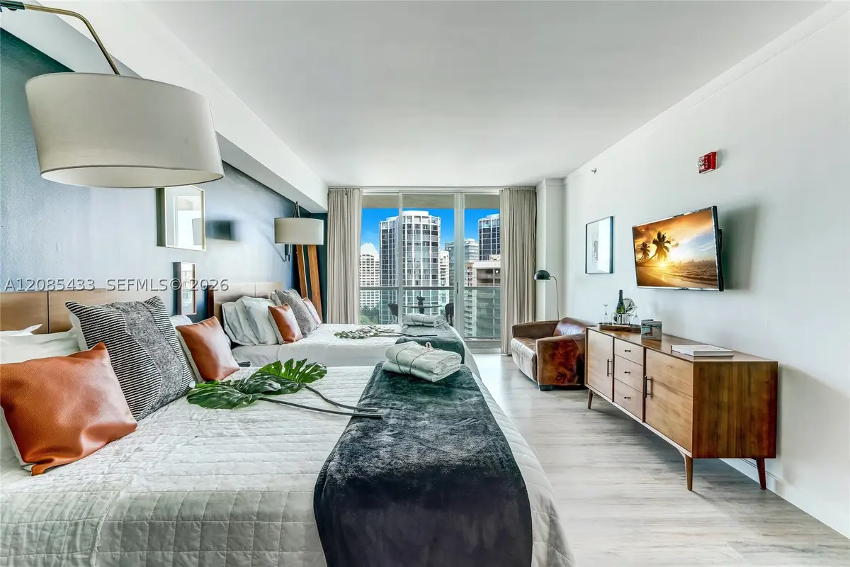 2889 Mcfarlane Rd #1607, Miami, FL 33133 - #1