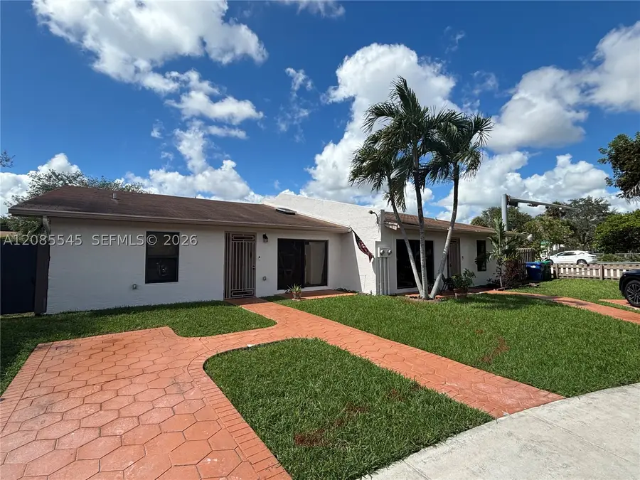 2426 SW 109th Ct, Miami, FL 33165 - #3