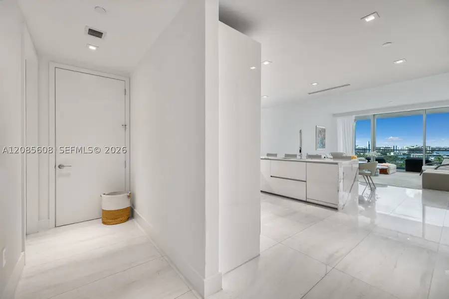 10203 Collins Ave #904, Bal Harbour, FL 33154 - #3