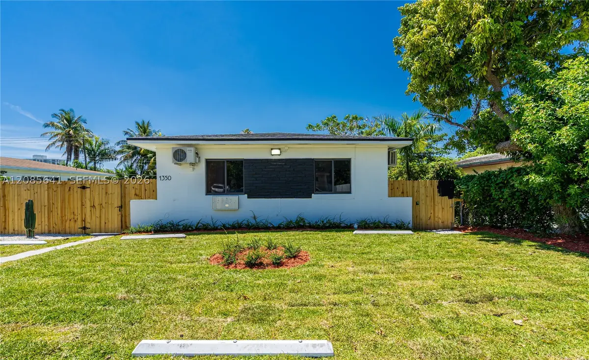 1350 NE 111th St, Miami, FL 33161 - #1