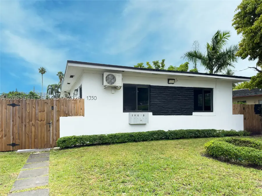 1350 NE 111th St, Miami, FL 33161 - #3
