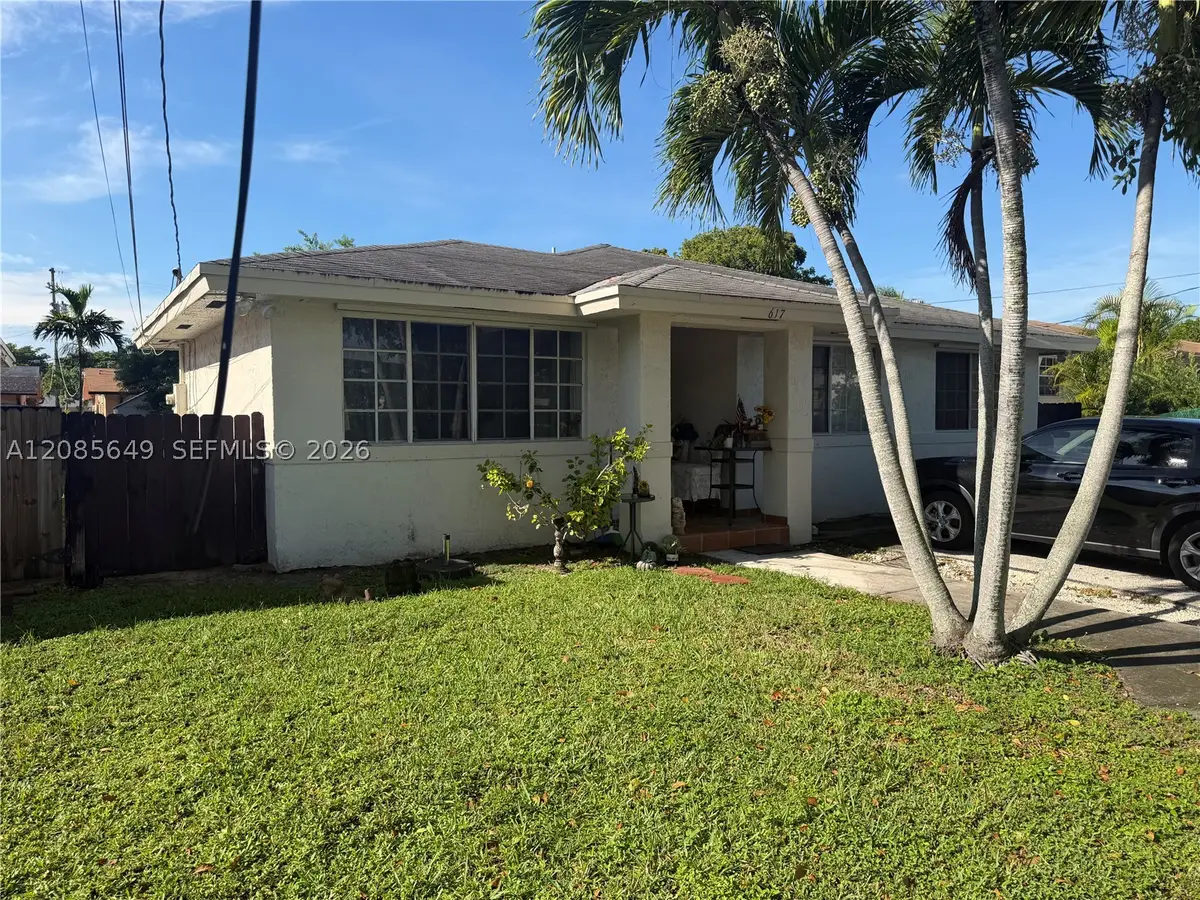617 SW 1st St, Hallandale Beach, FL 33009 - #1