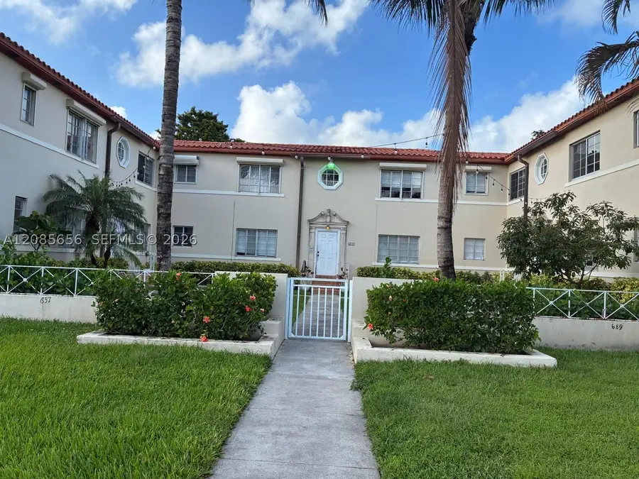689 NE 92nd St #11G, Miami Shores, FL 33138 - #3