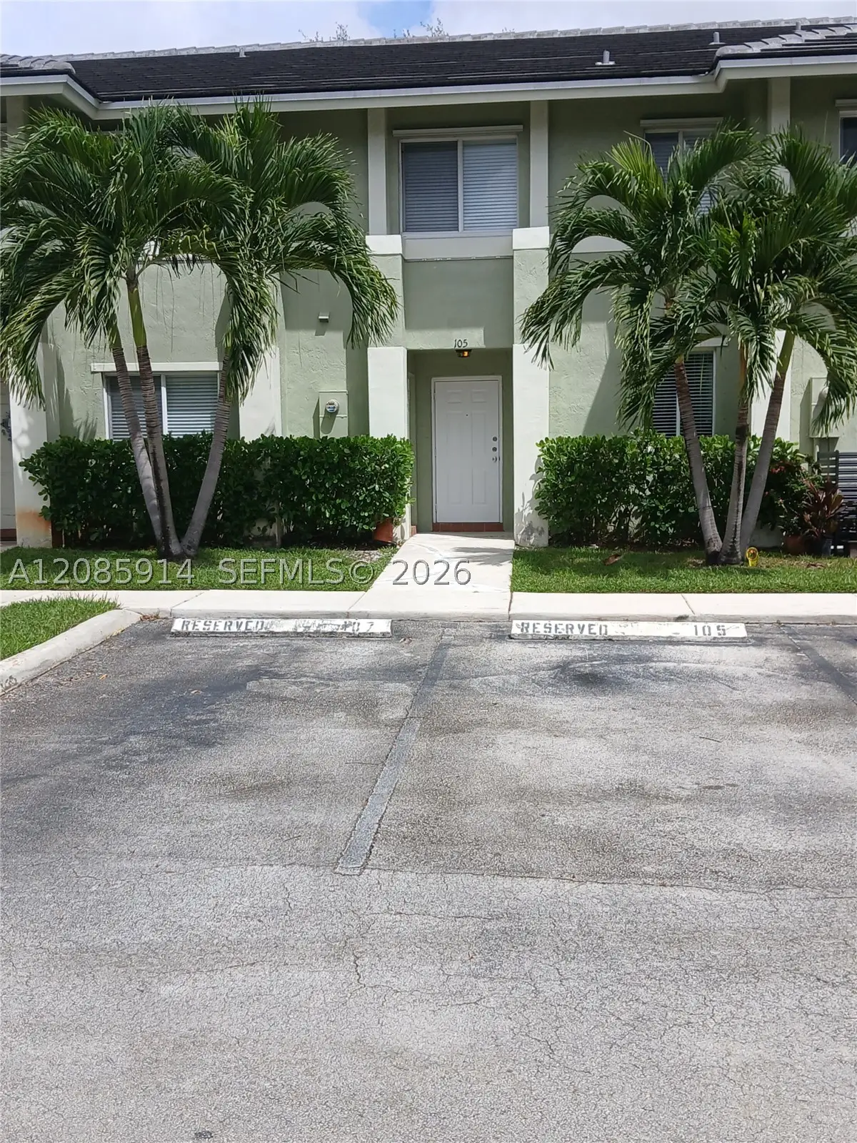 105 Hidden Ct Rd #A-3, Hollywood, FL 33023 - #1