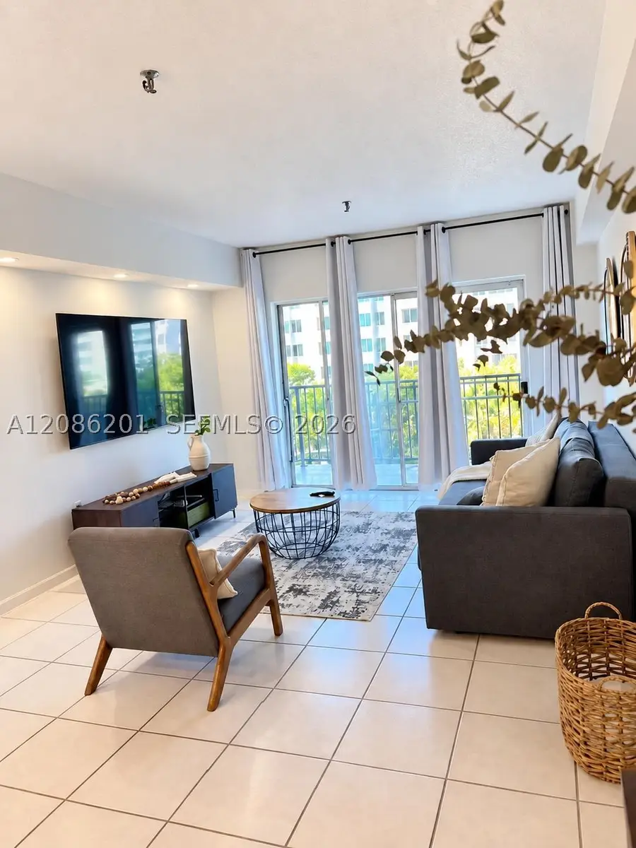 250 181st Dr #413, Sunny Isles Beach, FL 33160 - #3