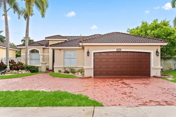 19174 NW 23rd Pl, Pembroke Pines, FL 33029