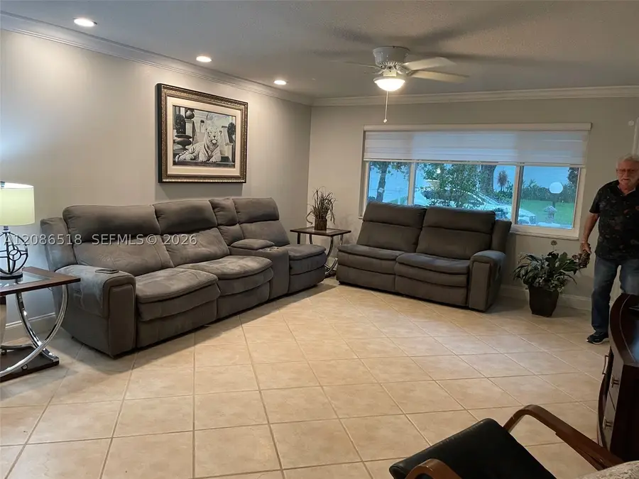 8543 NW 13th Ct, Plantation, FL 33322 - #3