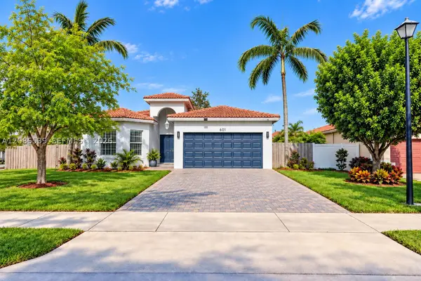 601 NW 19th Ave, Pompano Beach, FL 33069