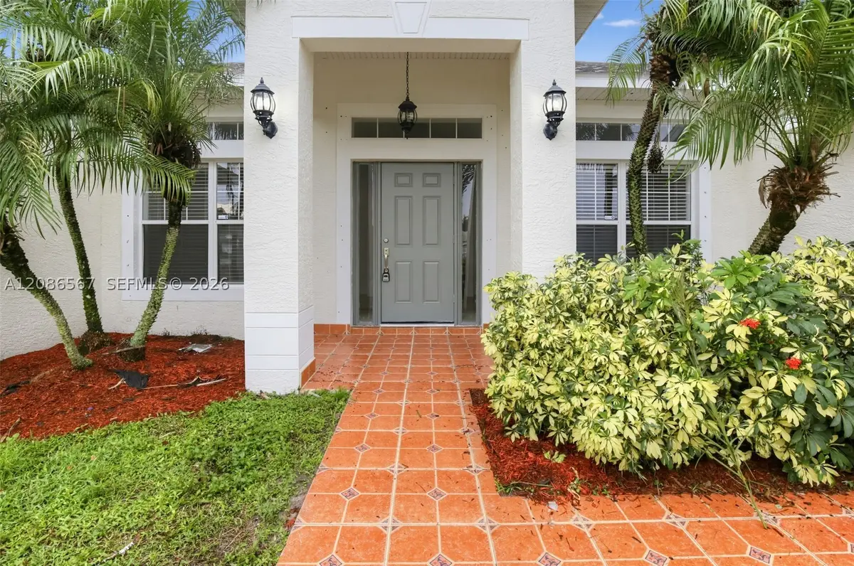 601 SW Curtis St, Port Saint Lucie, FL 34983 - #1