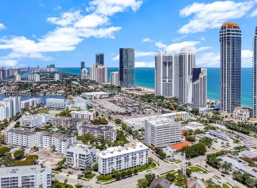 17800 Atlantic Blvd #204, Sunny Isles Beach, FL 33160 - #2