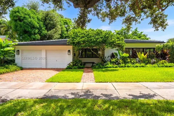 6609 Maynada St, Coral Gables, FL 33146