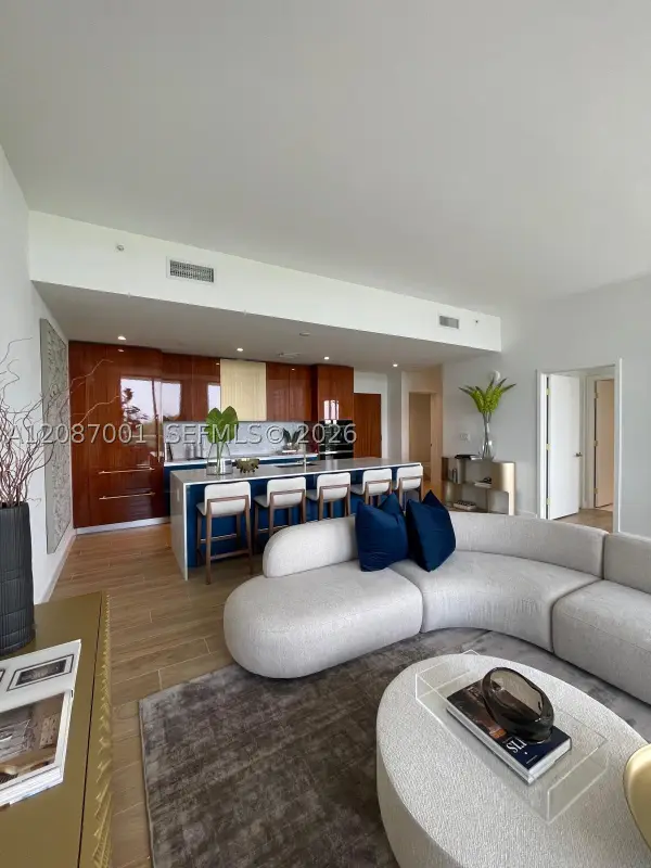 2678 Tigertail Ave #502, Miami, FL 33133