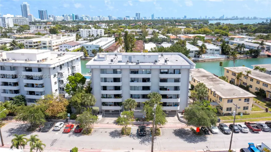 130 S Shore Dr #2F, Miami Beach, FL 33141 - #2