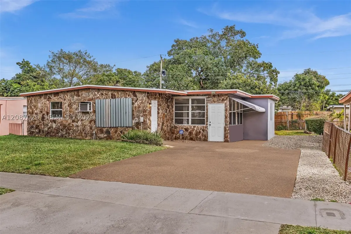 1824 NW 25th Ave, Fort Lauderdale, FL 33311 - #1