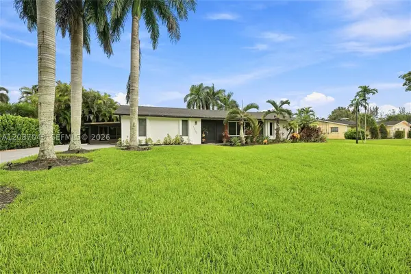 13402 SW 29th St, Davie, FL 33330