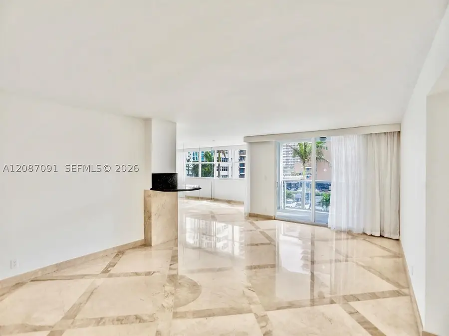 1880 S Ocean Dr #402, Hallandale Beach, FL 33009 - #3