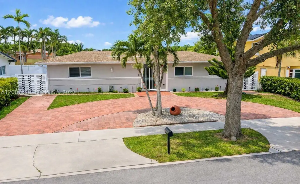 11231 NW 60th Ct, Hialeah, FL 33012 - #1