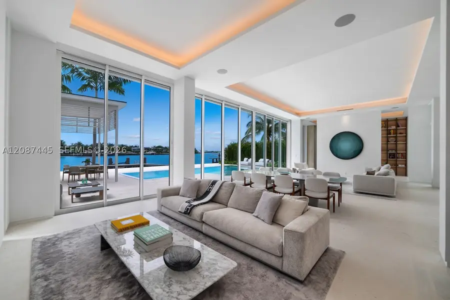 1844 Daytonia Rd, Miami Beach, FL 33141 - #2