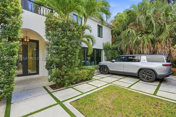 2225 Meridian Ave, Miami Beach, FL 33139