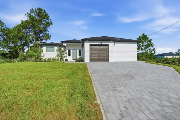 1134 Holmes Ave S, Lehigh Acres, FL 33974