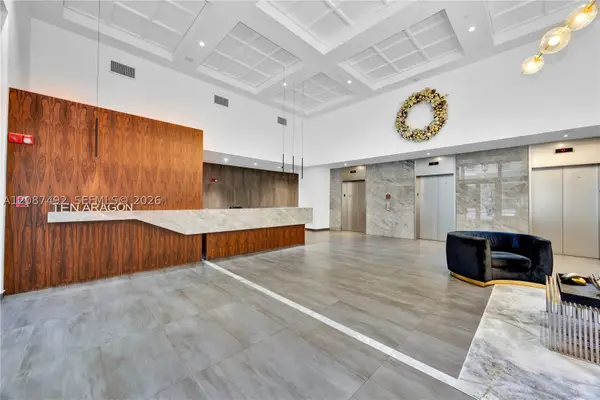 10 Aragon Ave #810, Coral Gables, FL 33134
