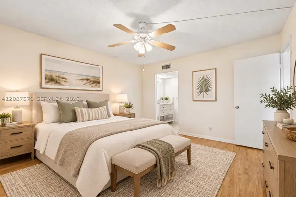 7887 Golf Cir Dr #106, Margate, FL 33063