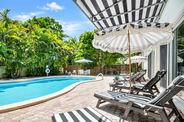 260 Sunrise Dr #D, Key Biscayne, FL 33149