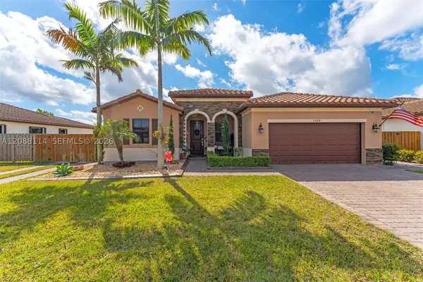 2484 SE 2nd St, Homestead, FL 33033