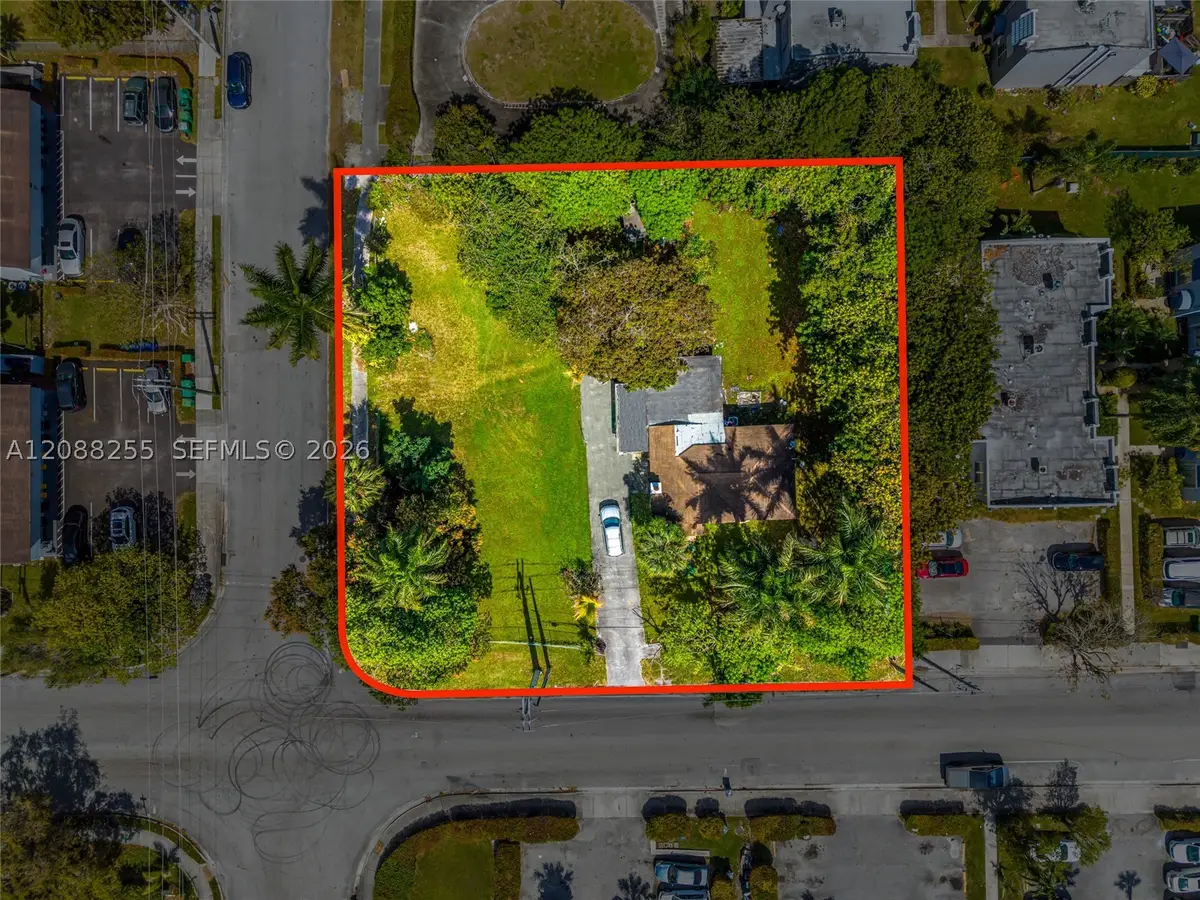 219 NE 141st St, Miami, FL 33161 - #1