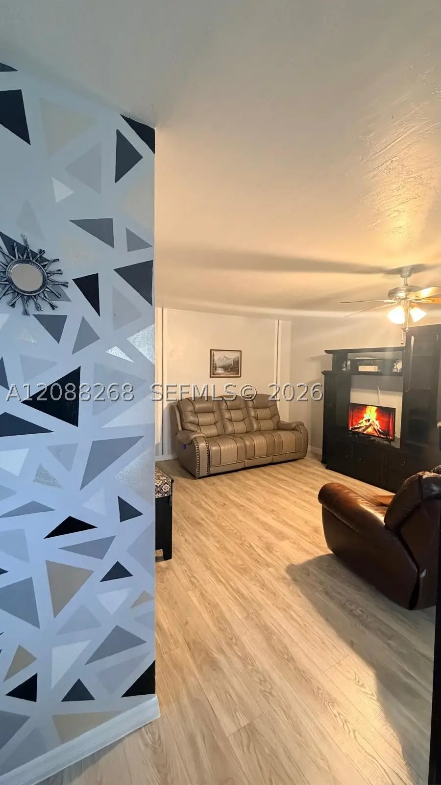 1030 SW 11 St #M20, Hallandale Beach, FL 33009 - #3