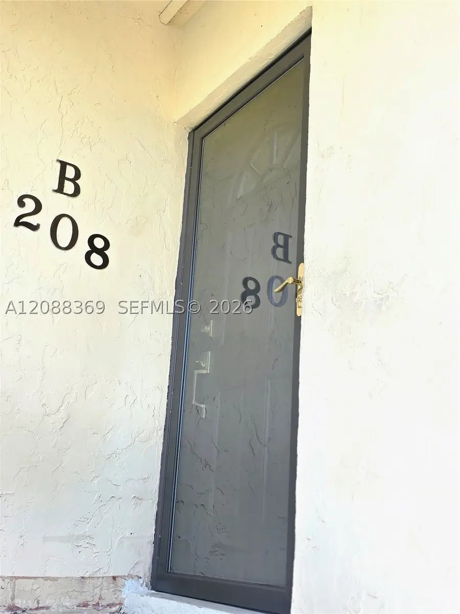 840 NE 199th St #208B, Miami, FL 33179 - #2