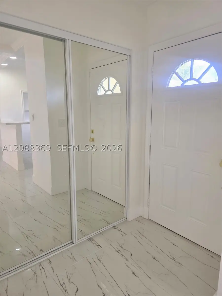 840 NE 199th St #208B, Miami, FL 33179 - #3