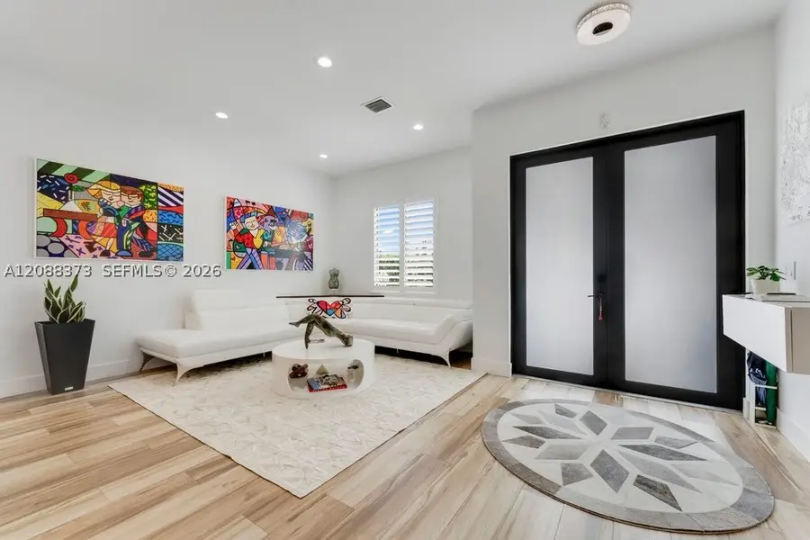 14601 SW 18th St, Miami, FL 33175 - #2