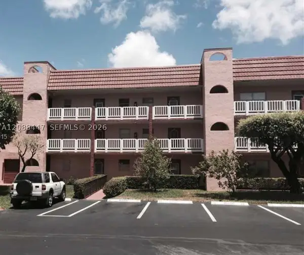 9641 Sunrise Lakes Blvd #305, Sunrise, FL 33322