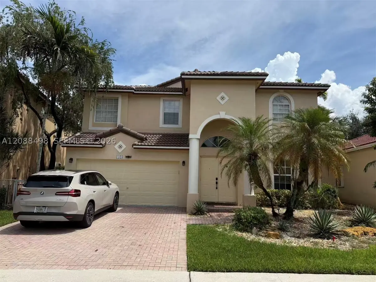 1423 SW 158th Ave, Pembroke Pines, FL 33027 - #1