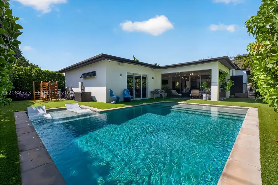 2342 SW 25th Ter, Miami, FL 33133 - #3