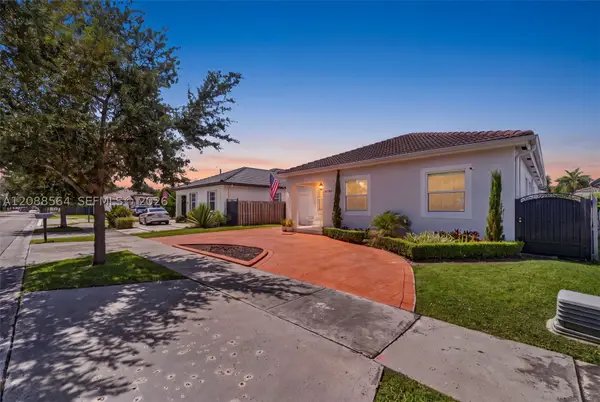 14940 NW 89th Ave, Miami Lakes, FL 33018