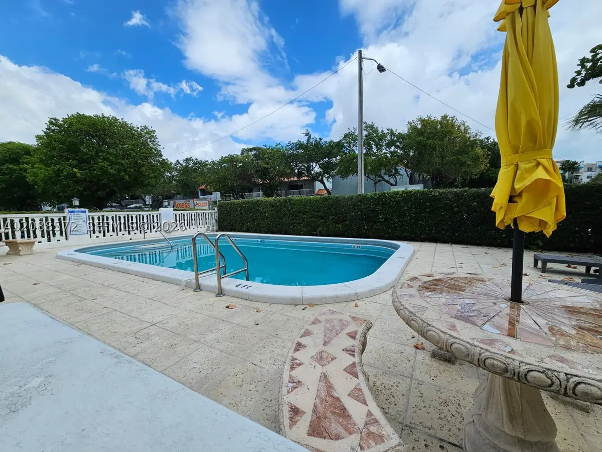 520 NE 38th St #12, Miami, FL 33137 - #1