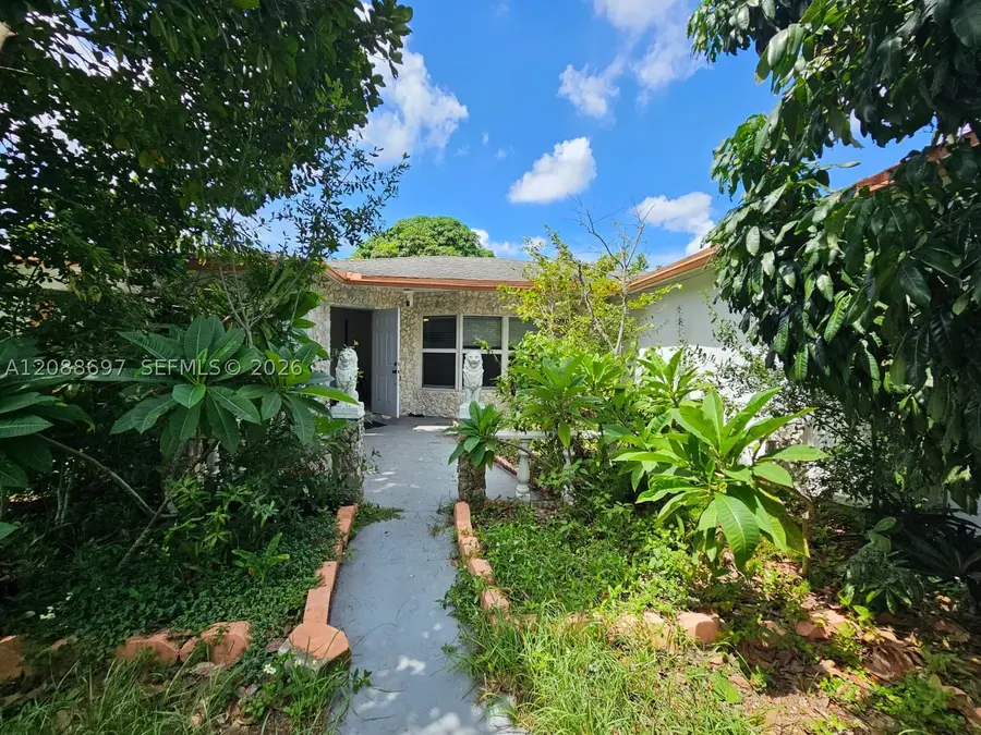 830 SW 50th Ave, Margate, FL 33068 - #2