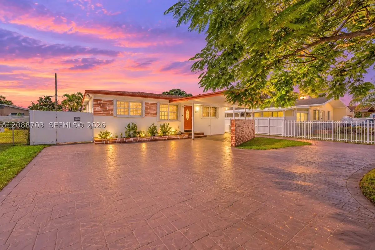 6508 Plunkett St, Hollywood, FL 33023 - #1