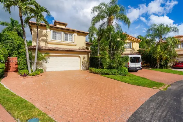 5380 NW 113th Pl, Doral, FL 33178