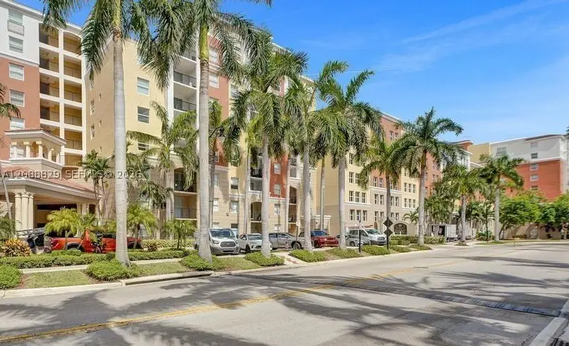 17100 N Bay Rd #1906, Sunny Isles Beach, FL 33160 - #1