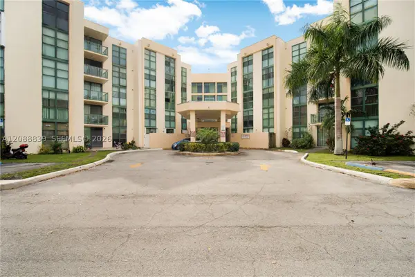 2075 SW 122nd Ave #130, Miami, FL 33175
