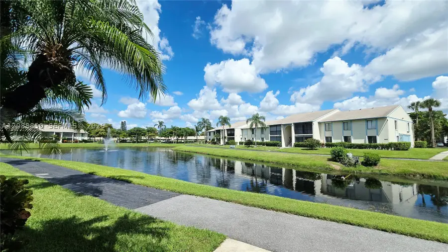 1117 Green Pine Blvd #G1, West Palm Beach, FL 33409 - #2