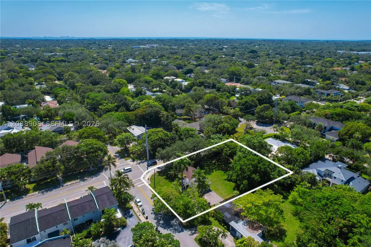 6200 SW 78th St, South Miami, FL 33143 - #1