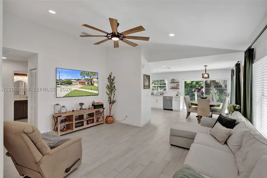 20831 NW 22nd Ct, Pembroke Pines, FL 33029 - #3