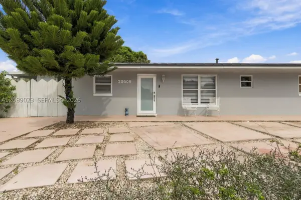 20505 NW 45th Ave, Miami Gardens, FL 33055
