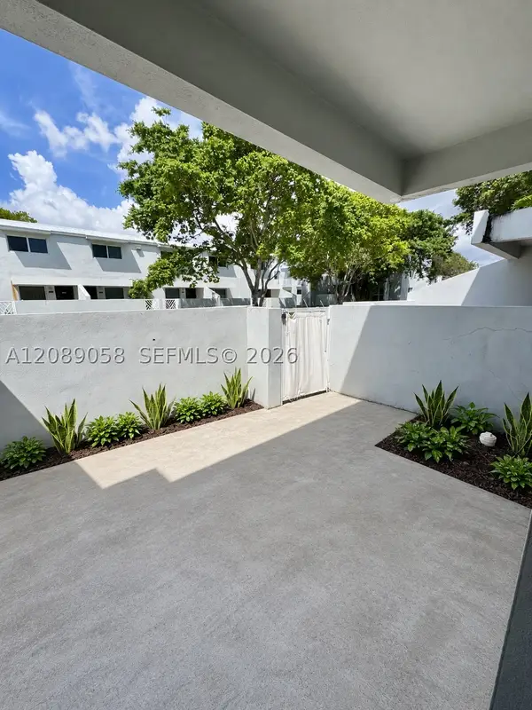 1968 NW 4th Ct #323, Miami, FL 33136